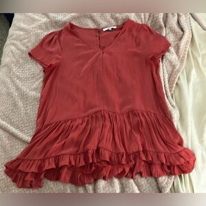 RO&DE women’s size M coral short sleeve ruffle blouse